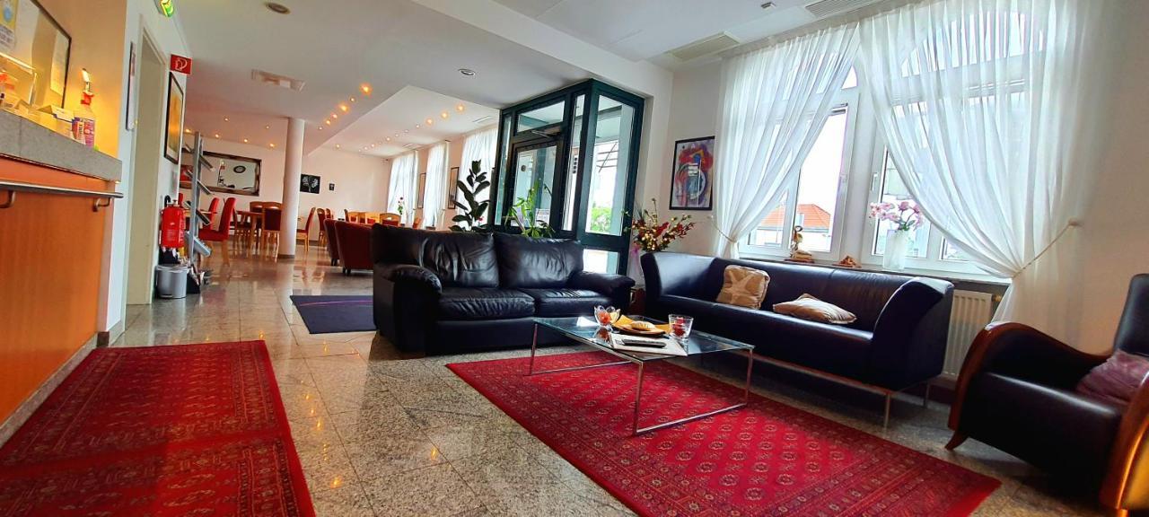 מאנהיים Hotel Deutscher Hof מראה חיצוני תמונה