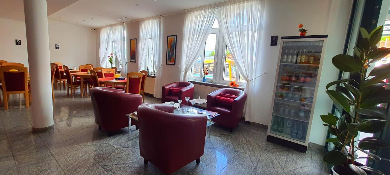 מאנהיים Hotel Deutscher Hof מראה חיצוני תמונה