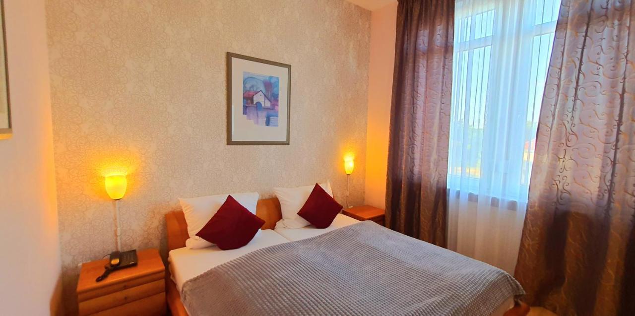 מאנהיים Hotel Deutscher Hof מראה חיצוני תמונה